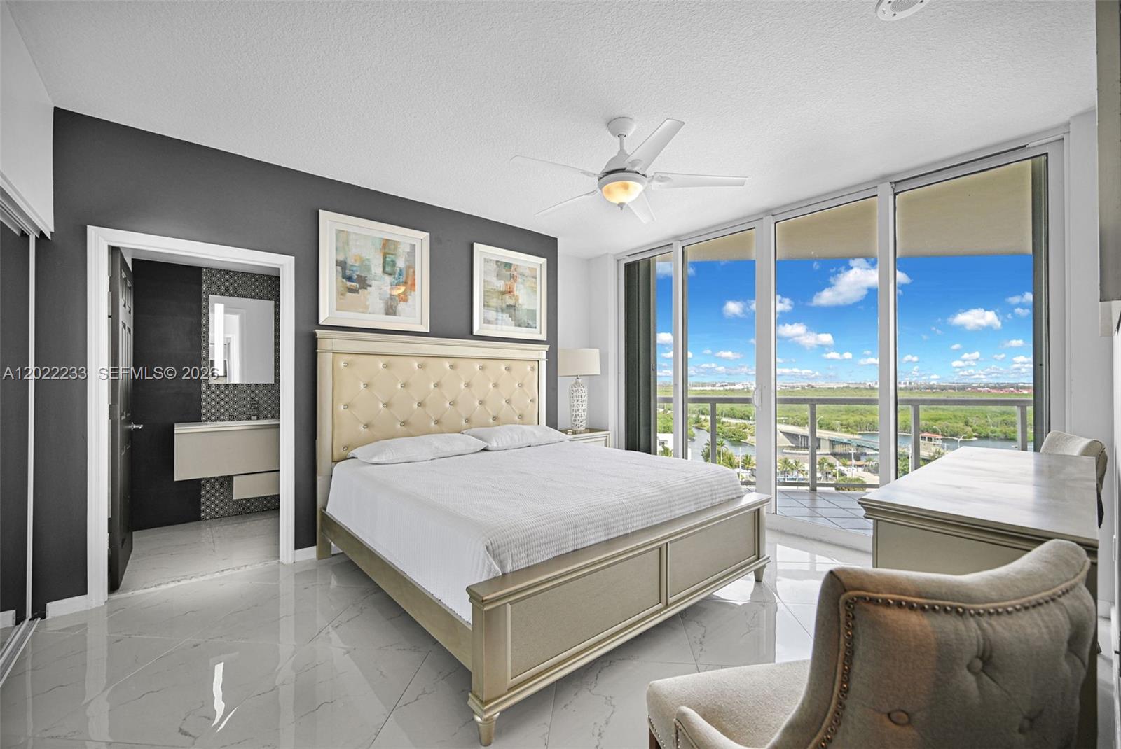 RENAISSANCE ON THE OCEAN - Residential
