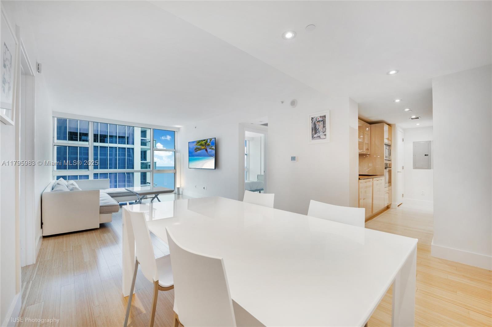 6801 Collins Ave 1401