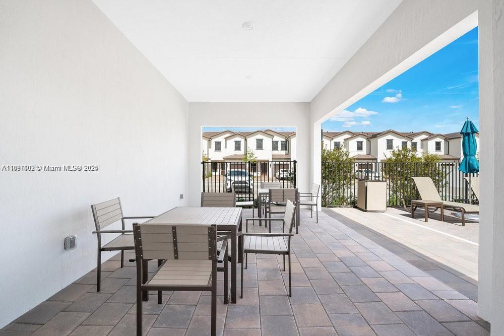 Sunset Pines - Residential Lease