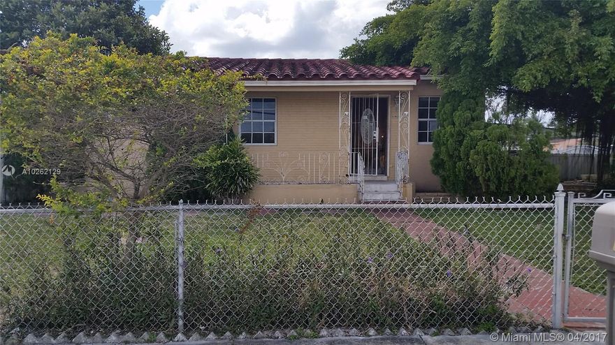 3/1 in average condition selling as is violations may or may not exist and it's buyers responsibility to verify.