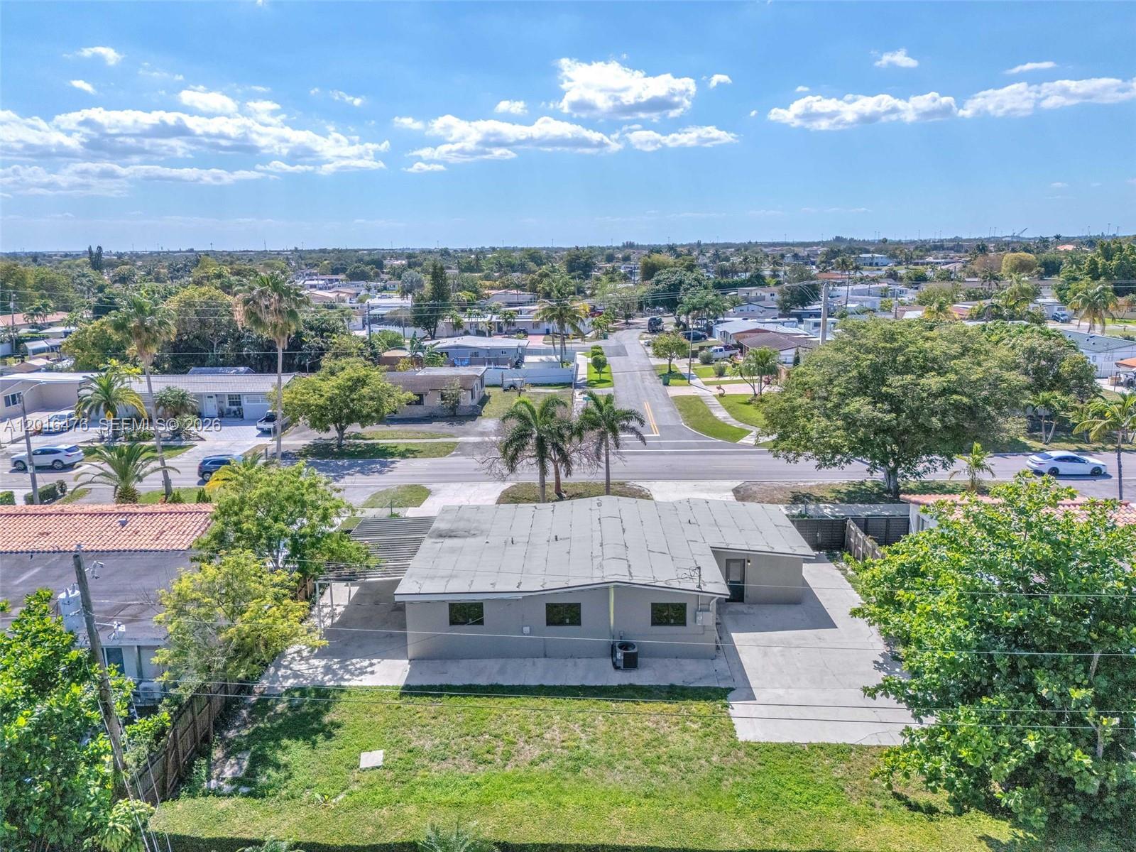 PALM SPRINGS NORTH SEC N - Residential Lease