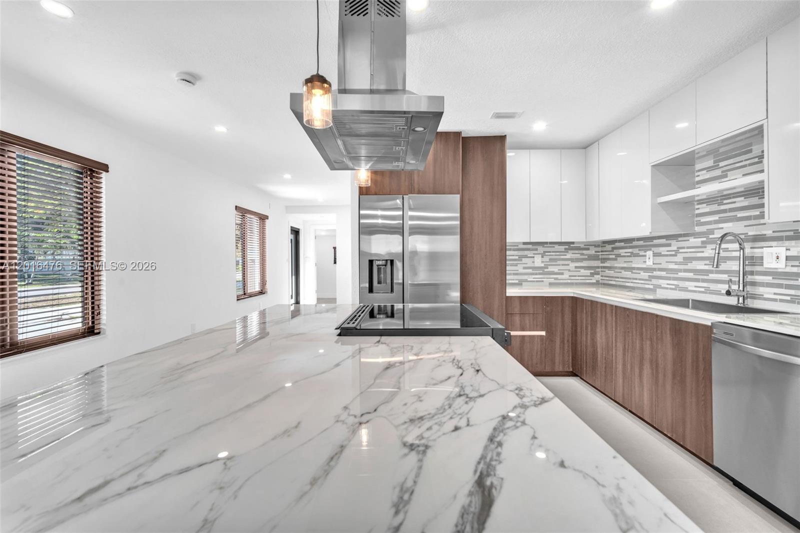 PALM SPRINGS NORTH SEC N - Residential Lease