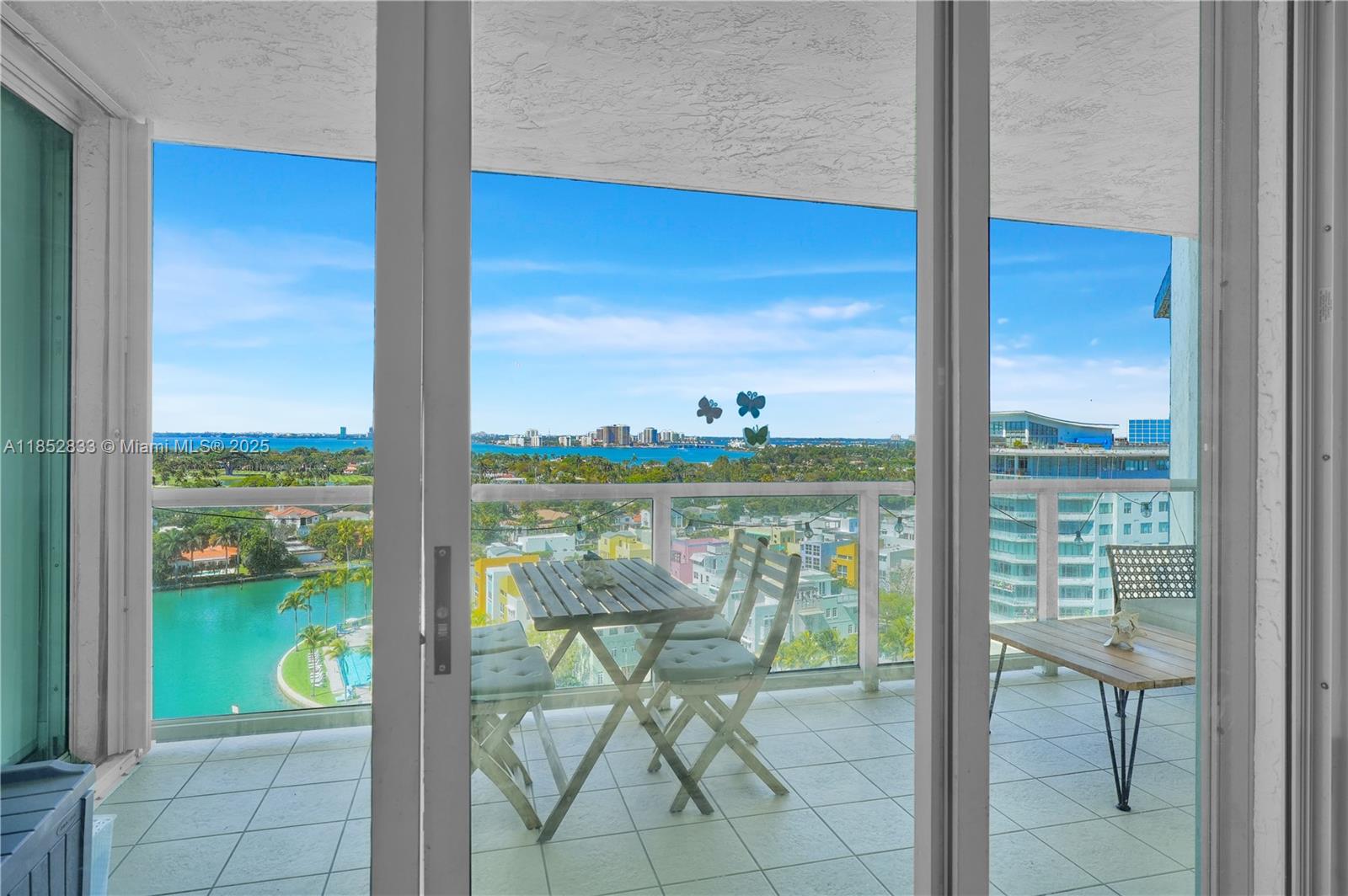 5900 Collins Ave 1607