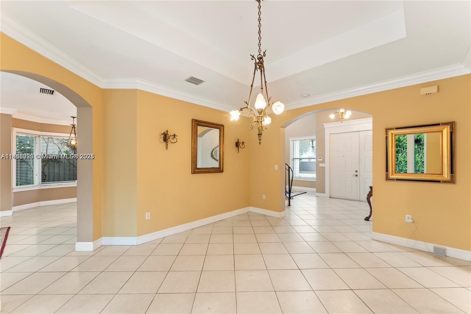 REVISED PLAT OF HAMMOCKS - Residential Lease