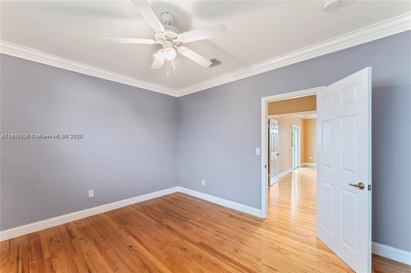 REVISED PLAT OF HAMMOCKS - Residential Lease