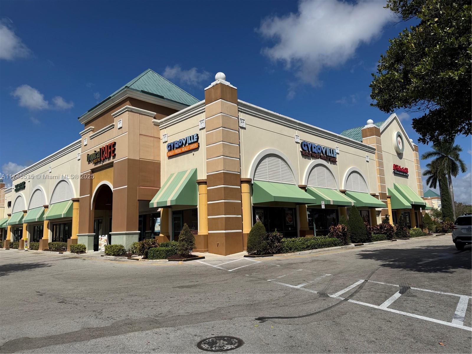 Mediterranean Restaurant serving Gyros and Salads for Sale. Currently Operational and Recently Deep Cleaned. Full kitchen with all equipment intact, Full hood, Grease trap, Fire Suppression system. All tables and chairs in place Must see!!!! Restaurant located in busy anchored plaza a LA Fitness and Longhorn and several other large name companies reside in the plaza. Space available for immediate takeover. Must be approved by Landlord. Owner wishes to sell this great opportunity. Asking $125K for the keys.