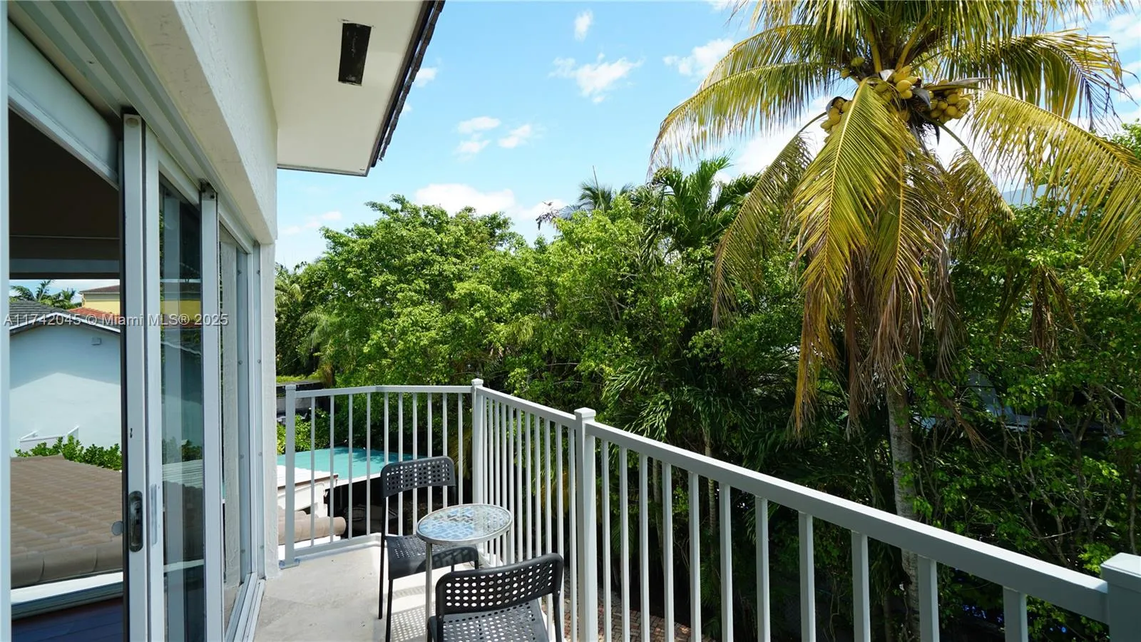 Key Biscayne, Florida 33149, United States, 4 Bedrooms Bedrooms, ,4 BathroomsBathrooms,Residential,Active,120062