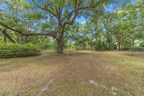 Tiny photo for 9175 SE 7th Avenue Rd, Ocala, FL 34480 (MLS # A12005875)