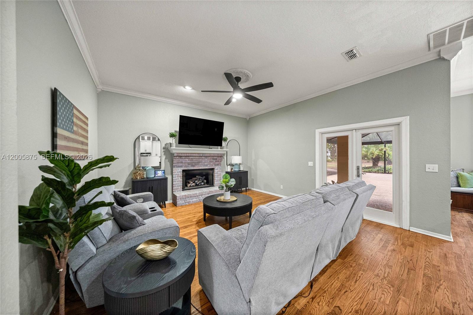 TURNING HAWK RANCH - Residential