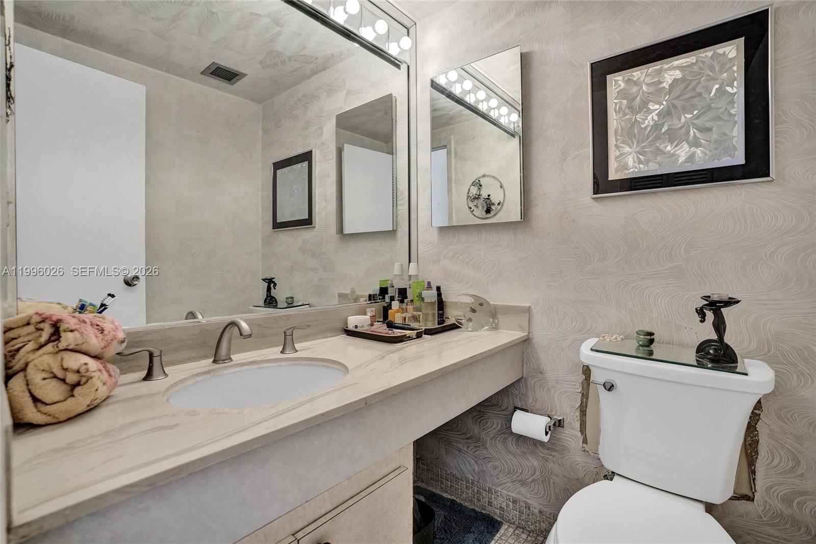 HEMISPHERES CONDO - Residential