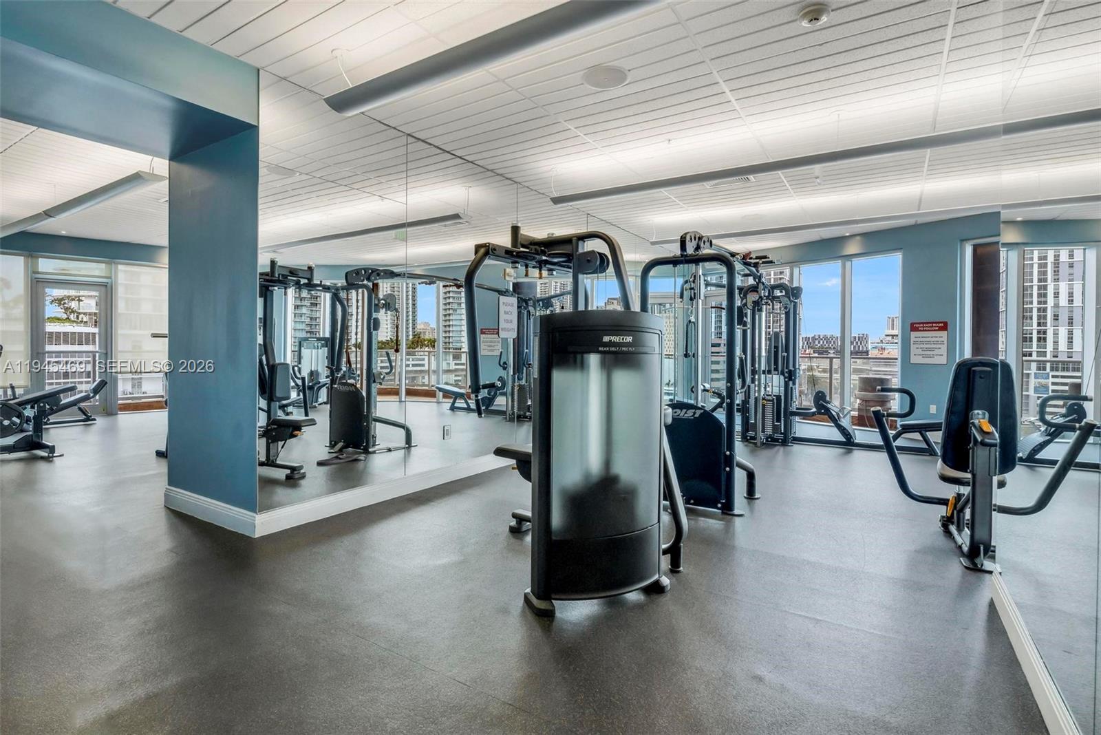 LATITUDE ON THE RIVER CON - Residential