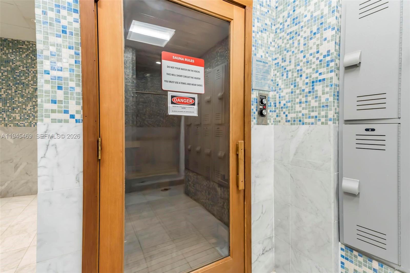 LATITUDE ON THE RIVER CON - Residential