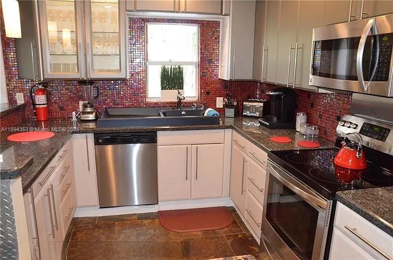 PROGRESSO - Residential Lease