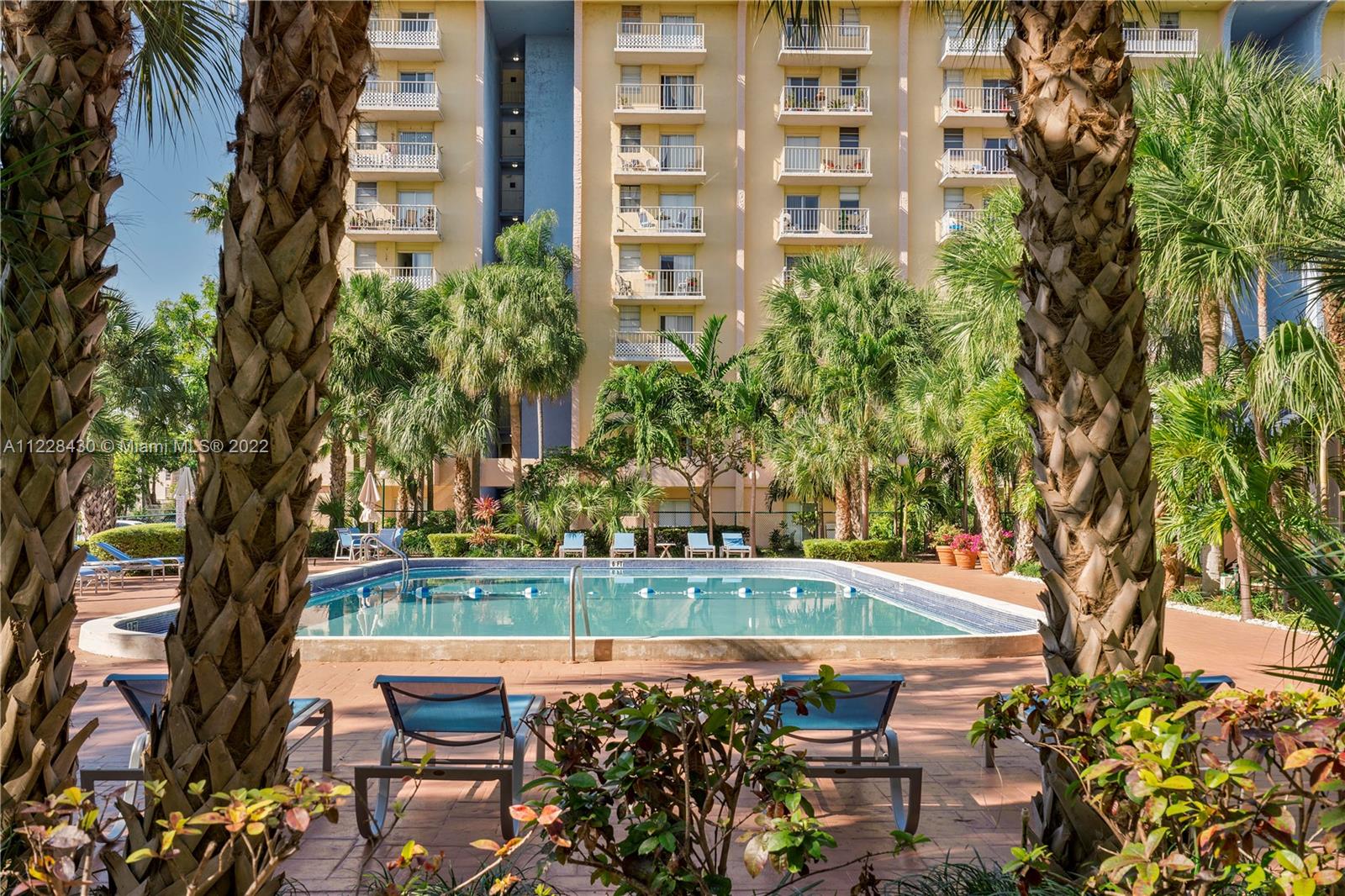 INVESTORS WELCOME!!! 1Bed 1Bath apt. Well maintained complex. Assigned parking space, guess parking, common laundry area, gated community, pool, tennis court, exercise room, great location near to major Expressway, Miami Int'l Airport, Coral Gables, Doral and Downtown Miami. Currently rented until 10/31/2022. Tenant paying $1,150 per month and 2 security deposits held. Seller has paid for current special assessments in full.