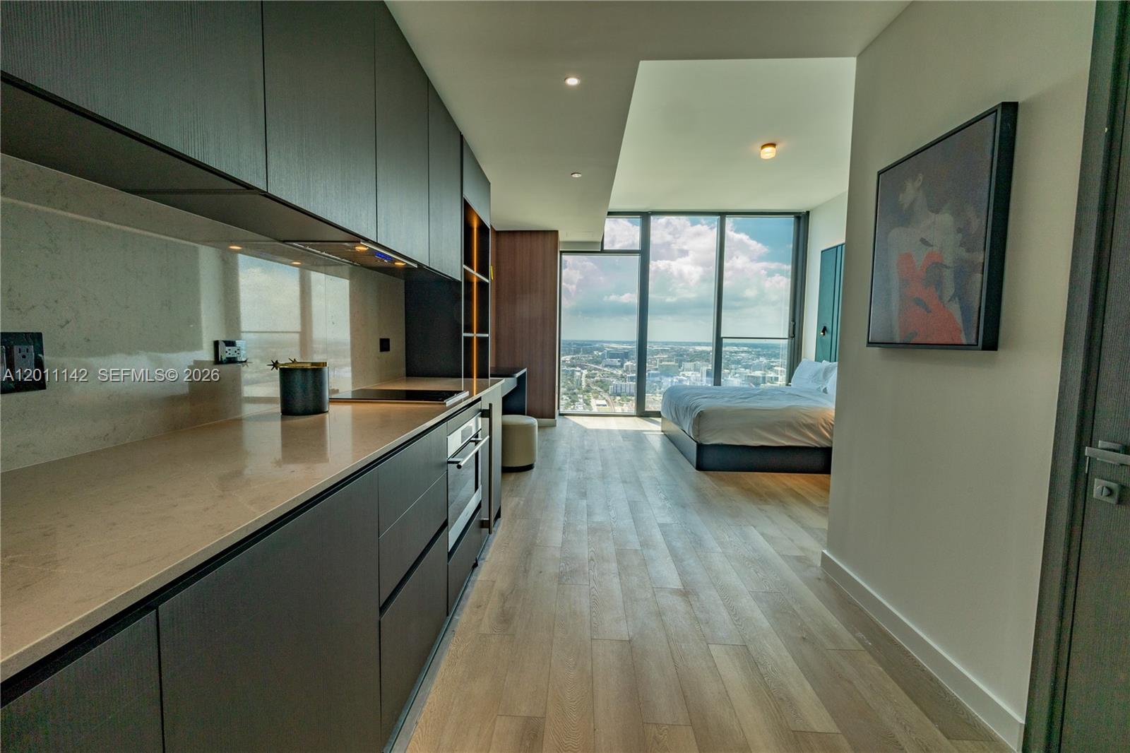 MIAMI NORTH - Residential