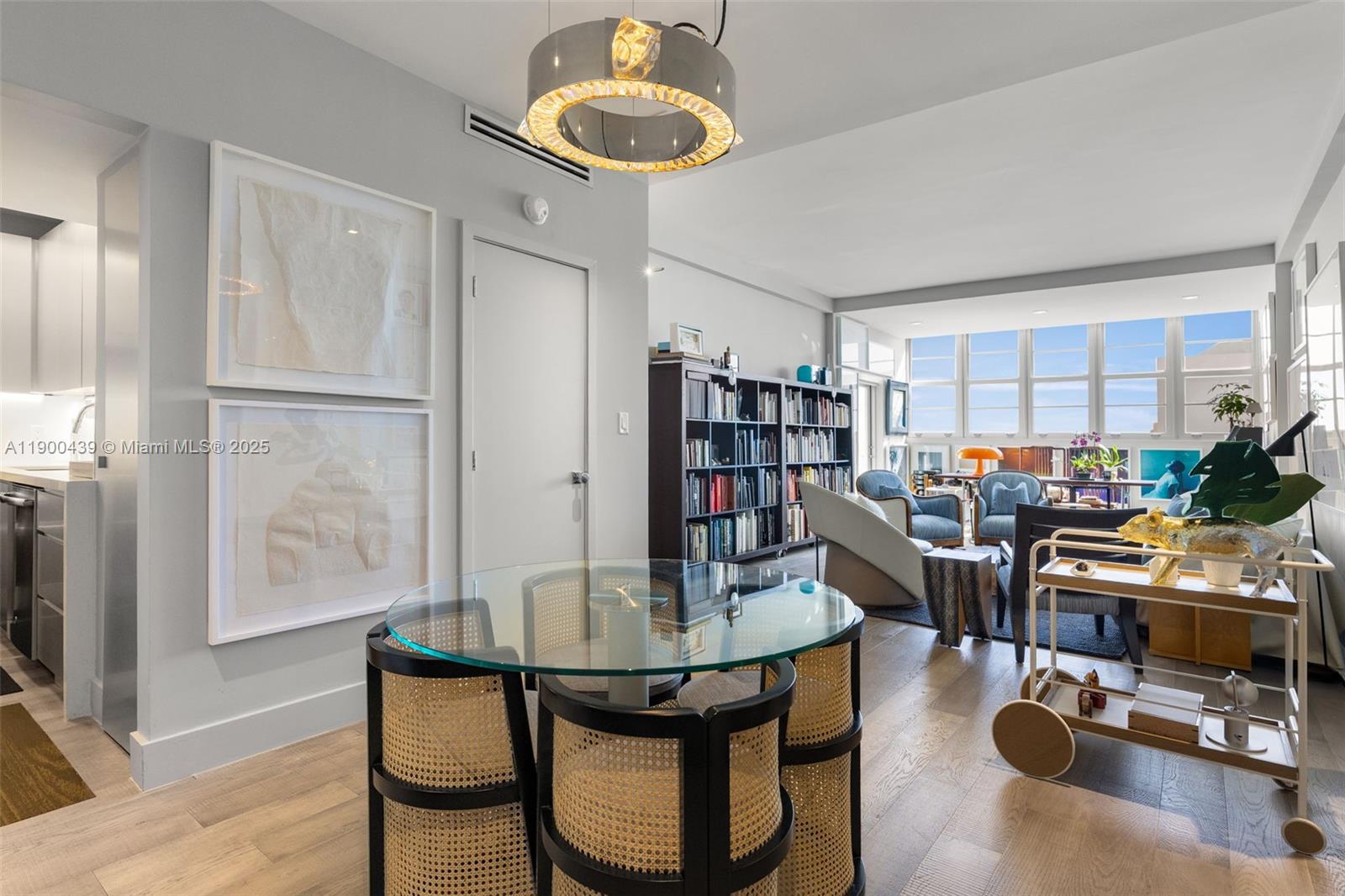 800 West Ave PH22