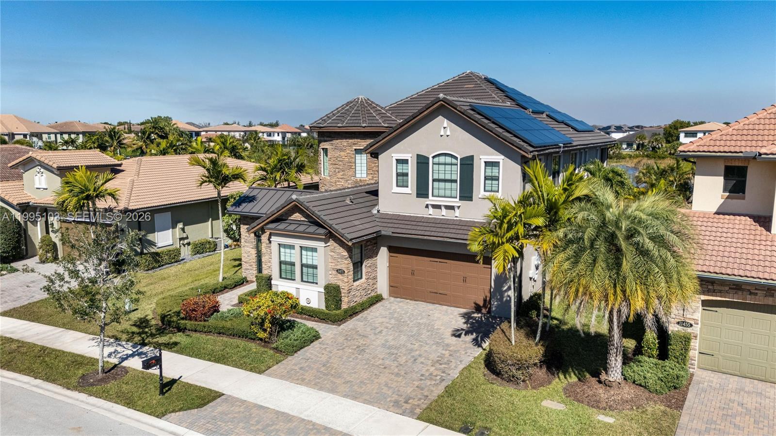 BRUSCHI PROPERTY - Residential