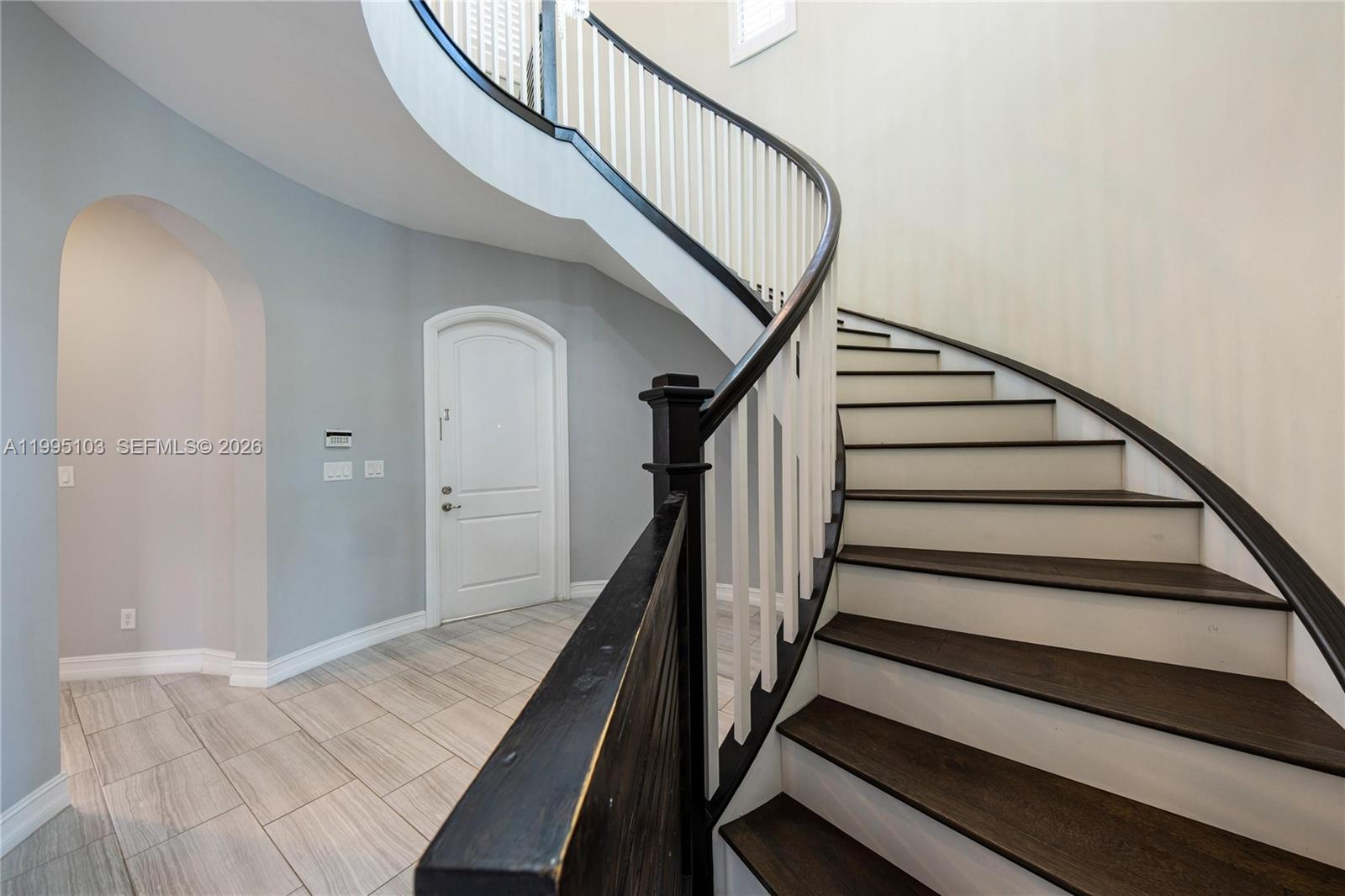 BRUSCHI PROPERTY - Residential