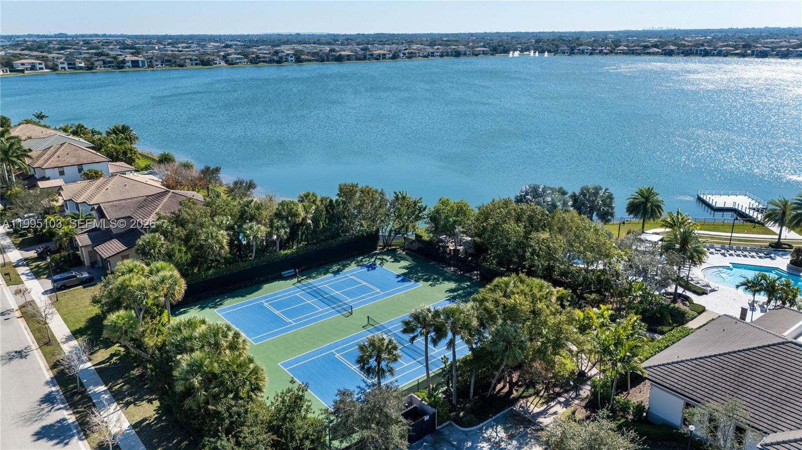 BRUSCHI PROPERTY - Residential