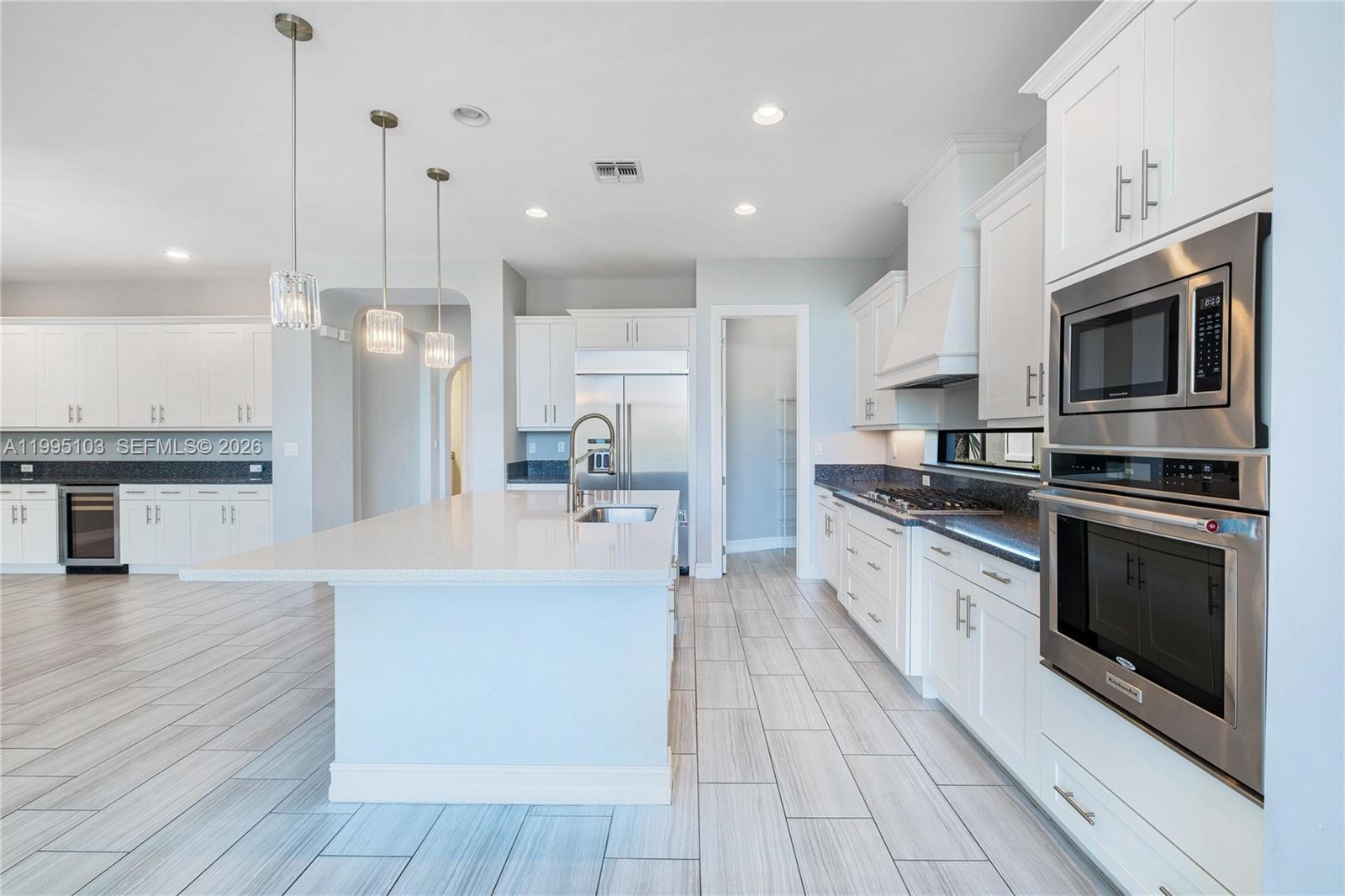 BRUSCHI PROPERTY - Residential