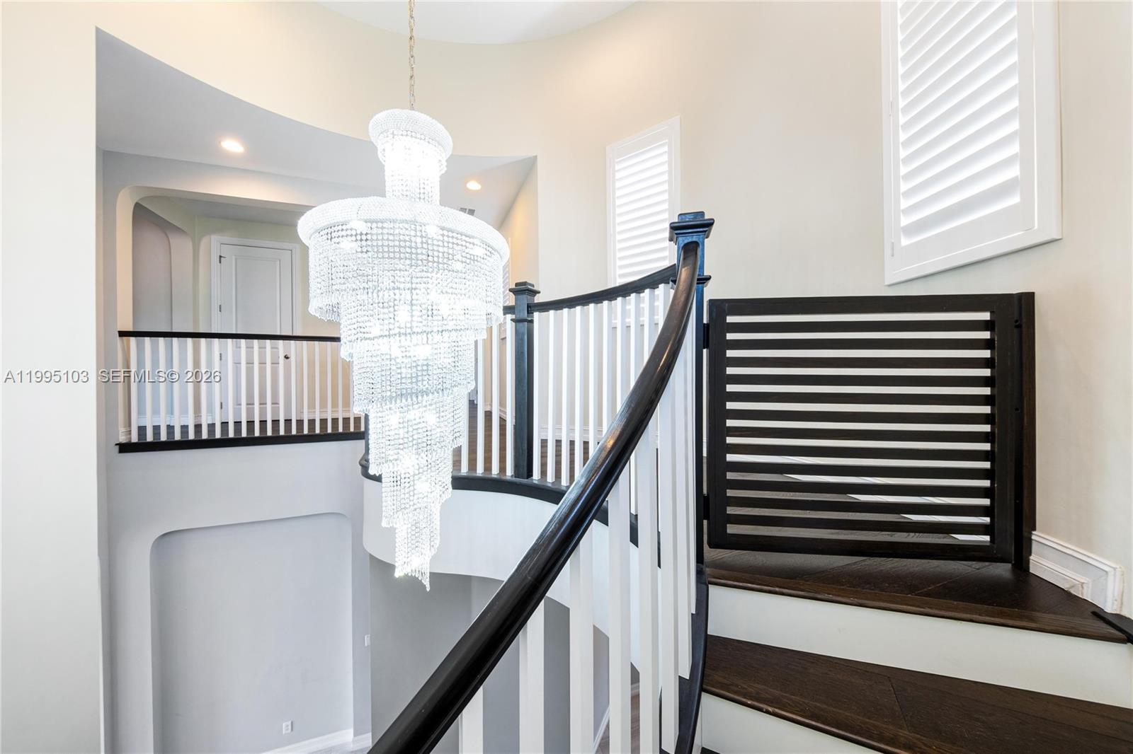 BRUSCHI PROPERTY - Residential