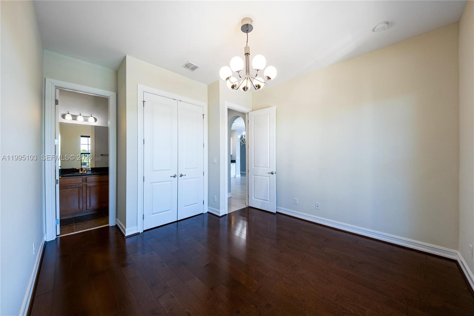 BRUSCHI PROPERTY - Residential