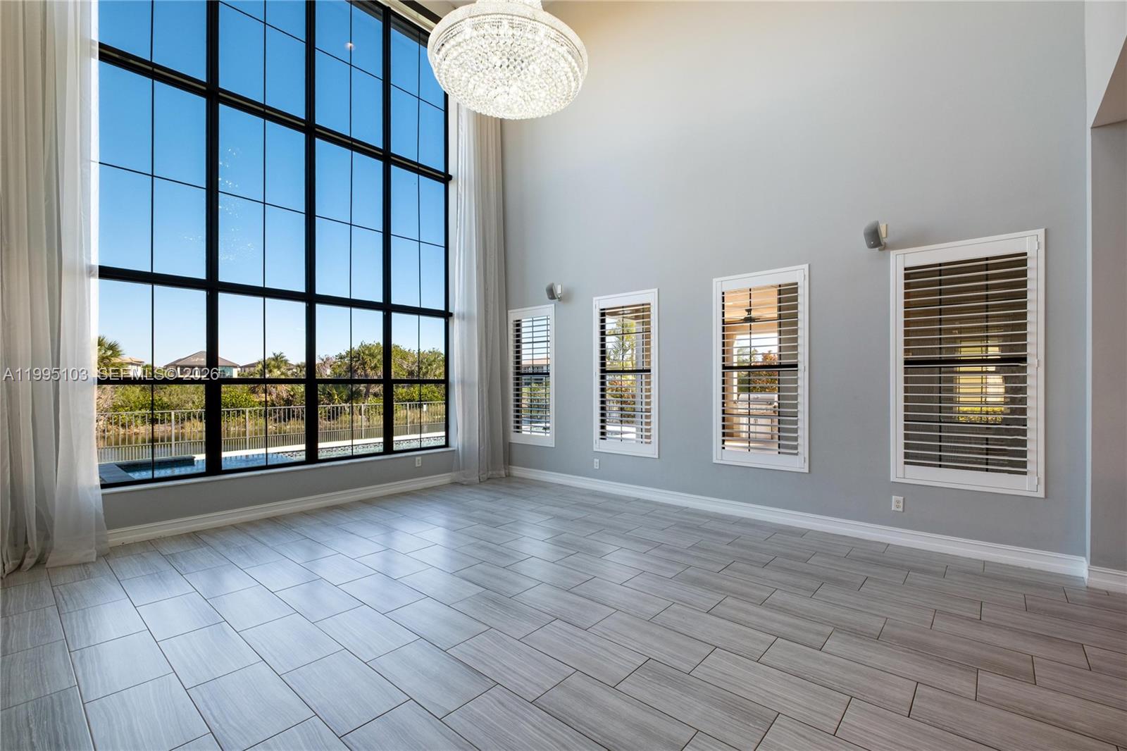 BRUSCHI PROPERTY - Residential