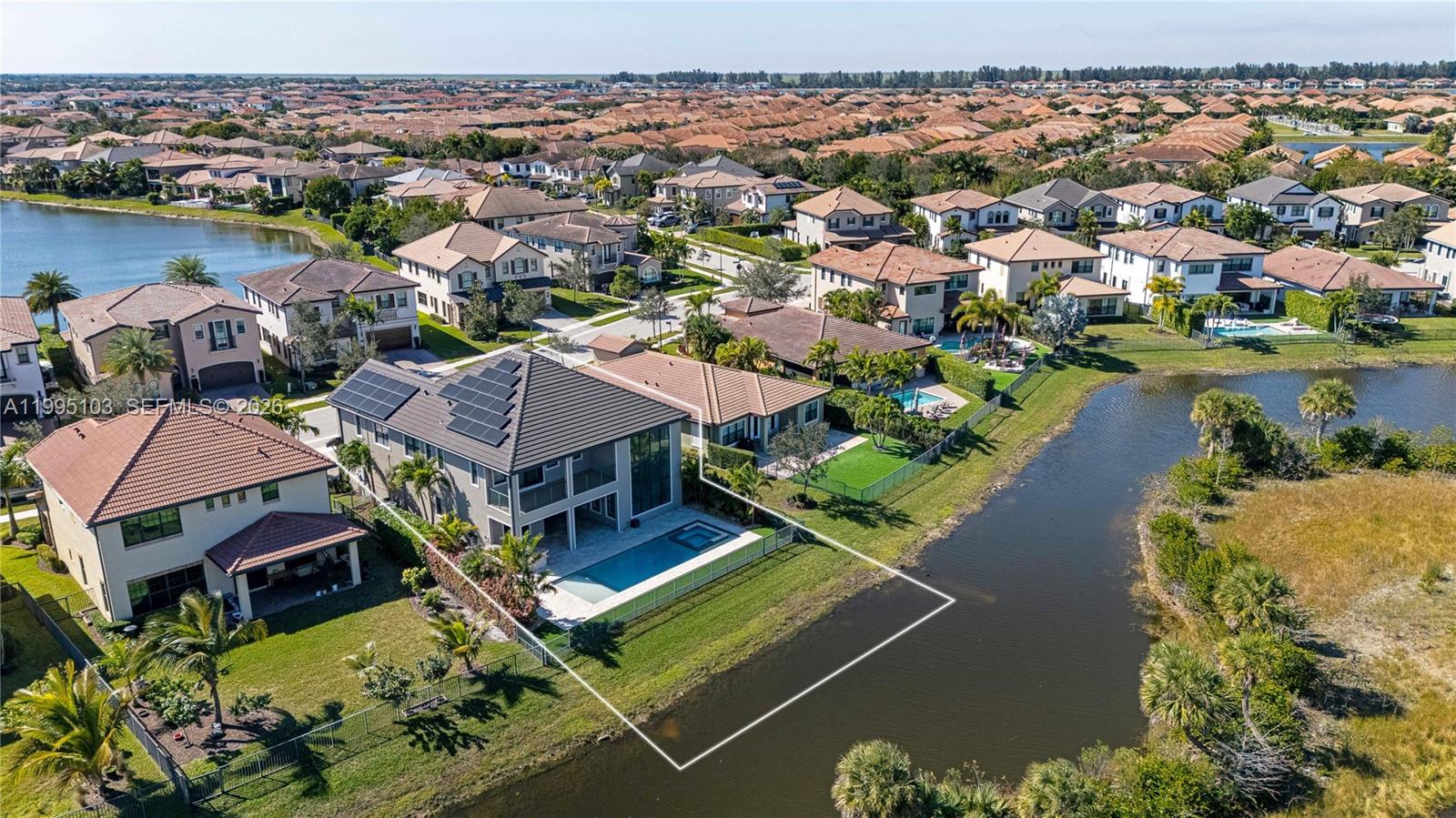 BRUSCHI PROPERTY - Residential