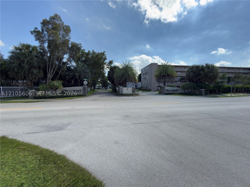 Photo of 1201 Hillcrest Ct #205, Hollywood, FL 33021 (MLS # A12105606)