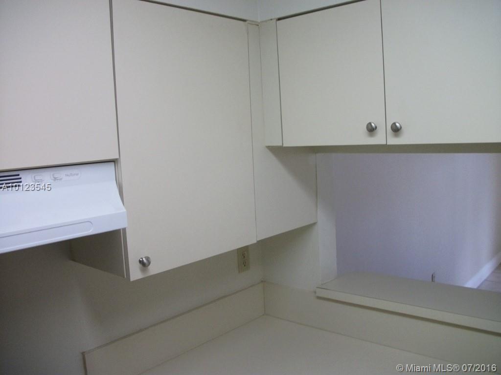 WATERVIEW CONDO - Residential Lease