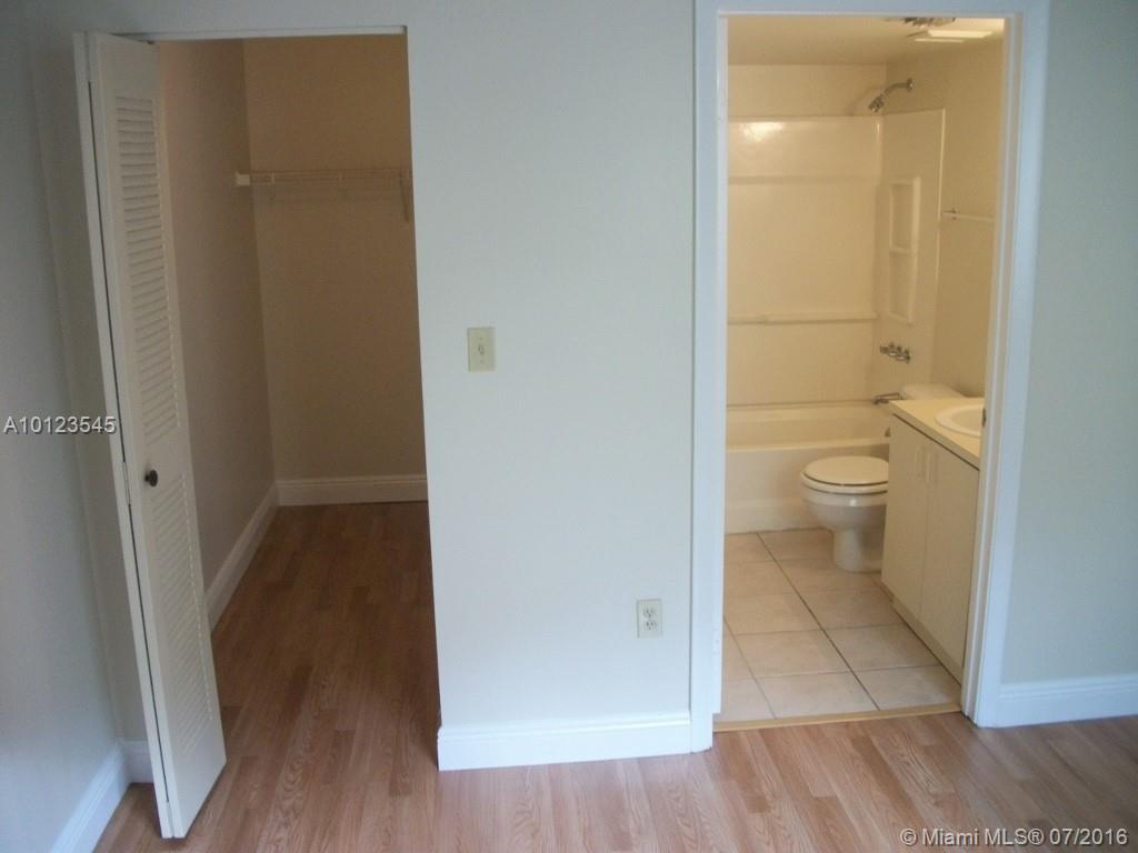 WATERVIEW CONDO - Residential Lease