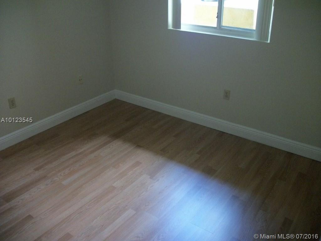WATERVIEW CONDO - Residential Lease