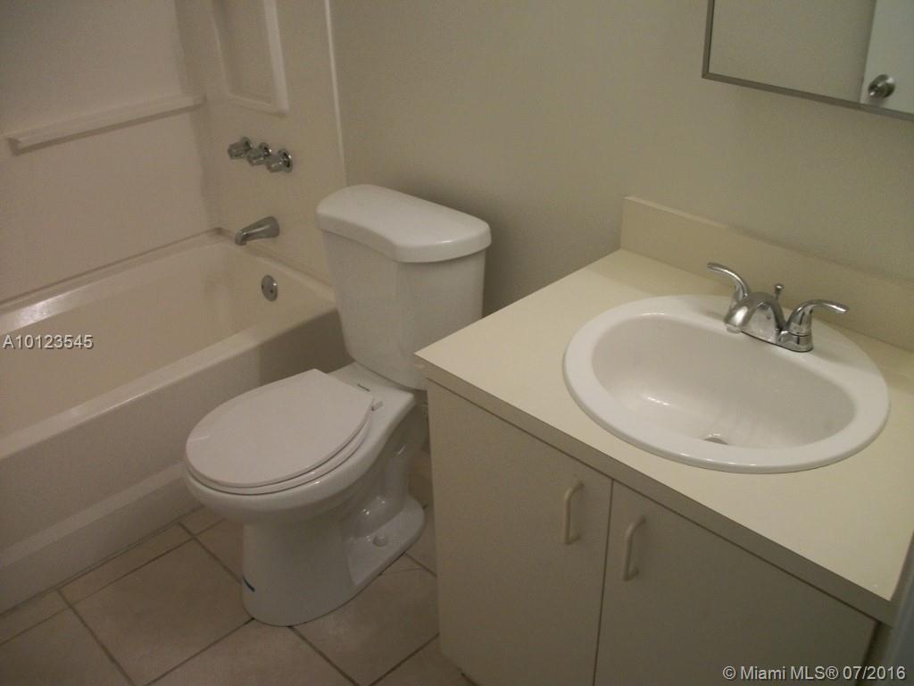 WATERVIEW CONDO - Residential Lease