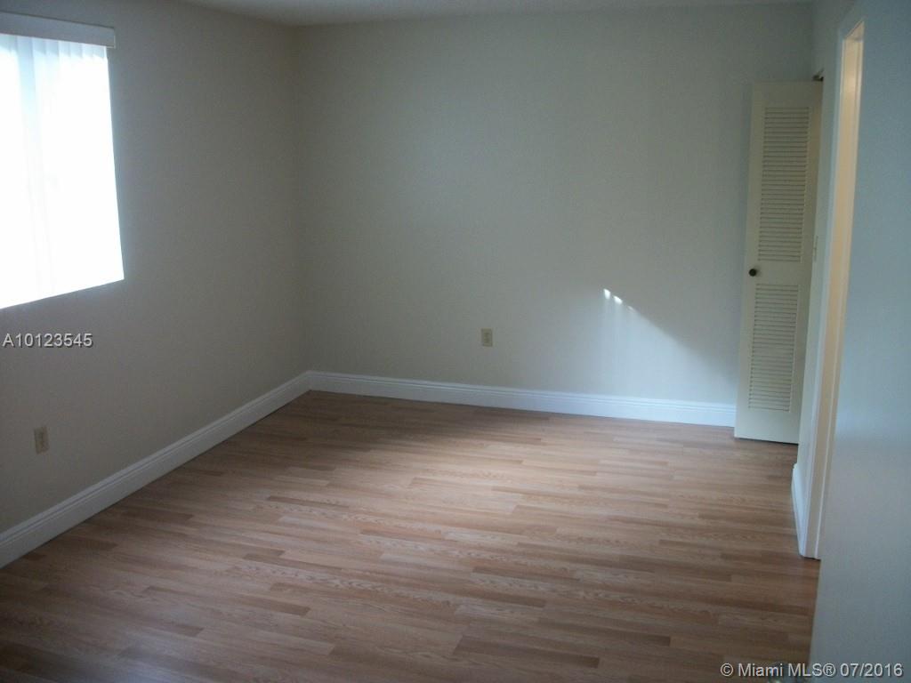 WATERVIEW CONDO - Residential Lease