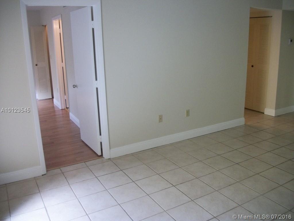 WATERVIEW CONDO - Residential Lease