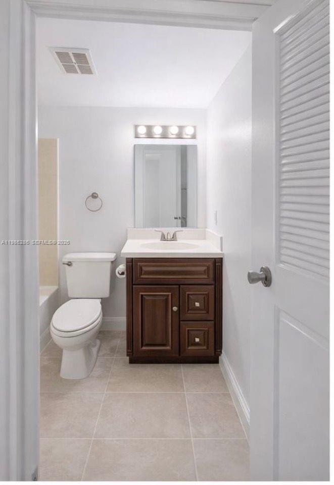 15620 SW 80th St H-304