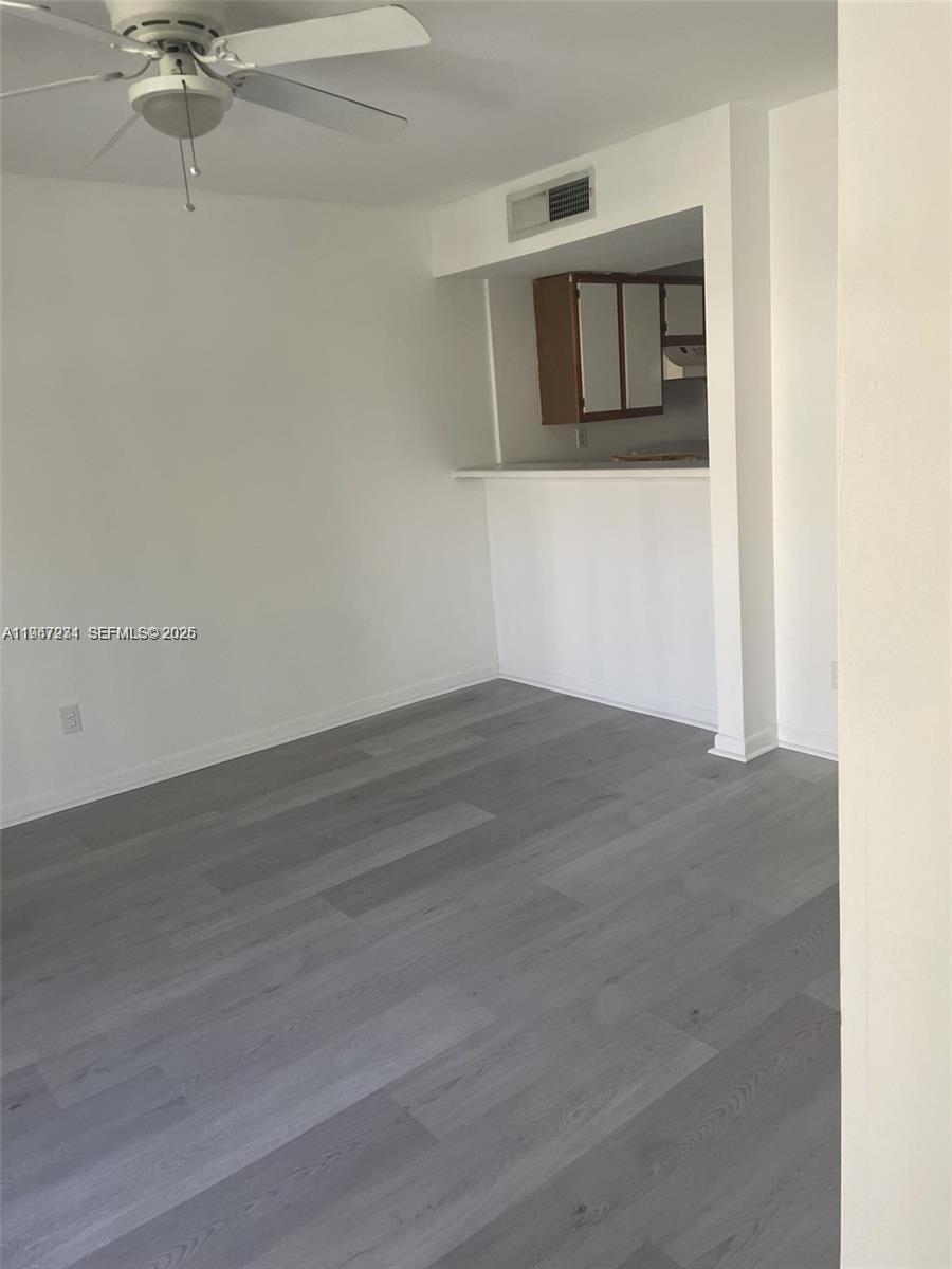 HAMMOCKS TRAILS CONDO - Residential Lease