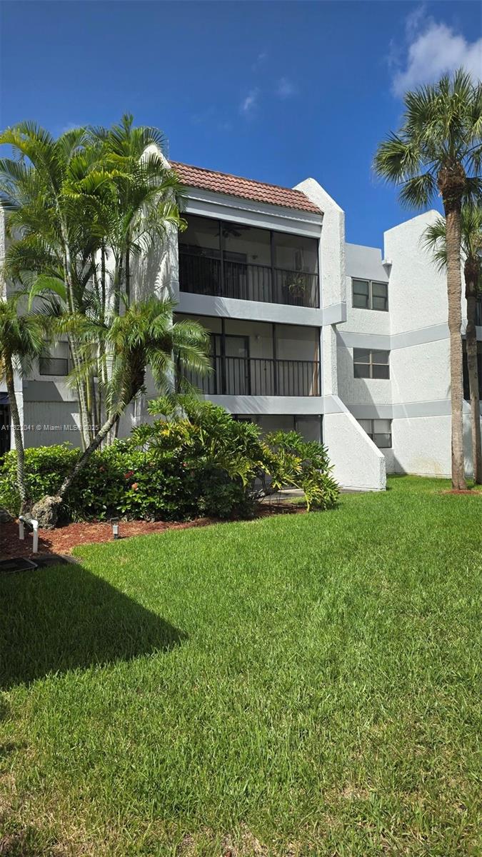 Bright 2-Bedroom, 2-Bath Condo in Weston! Spacious bedrooms with in suite baths and ample closets. Enjoy a modern New kitchen with stainless steel appliances, in-unit washer/dryer, and a A/C system. The open living-dining area leads to a large private balcony—perfect for relaxing or entertaining. Includes a storage unit. Building features secure lobby, intercom, elevator, and pool. Mandatory Bonaventure Town Center Club membership ($385/year) offers resort-style amenities: tennis, gym, sauna, multiple pools, Pickleball, and more! Great schools and near major highways. Everything was redone in this spectacular unit. It won't last on the market