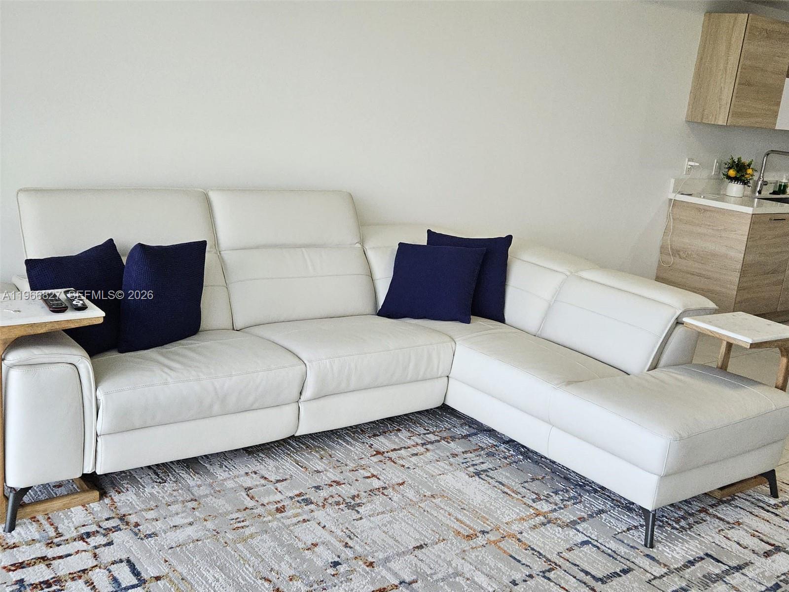 16385 Biscayne Blvd 1802