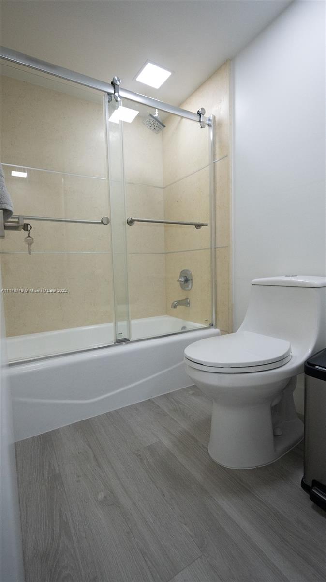 PALM-AIRE C C APTS 126 CO - Residential