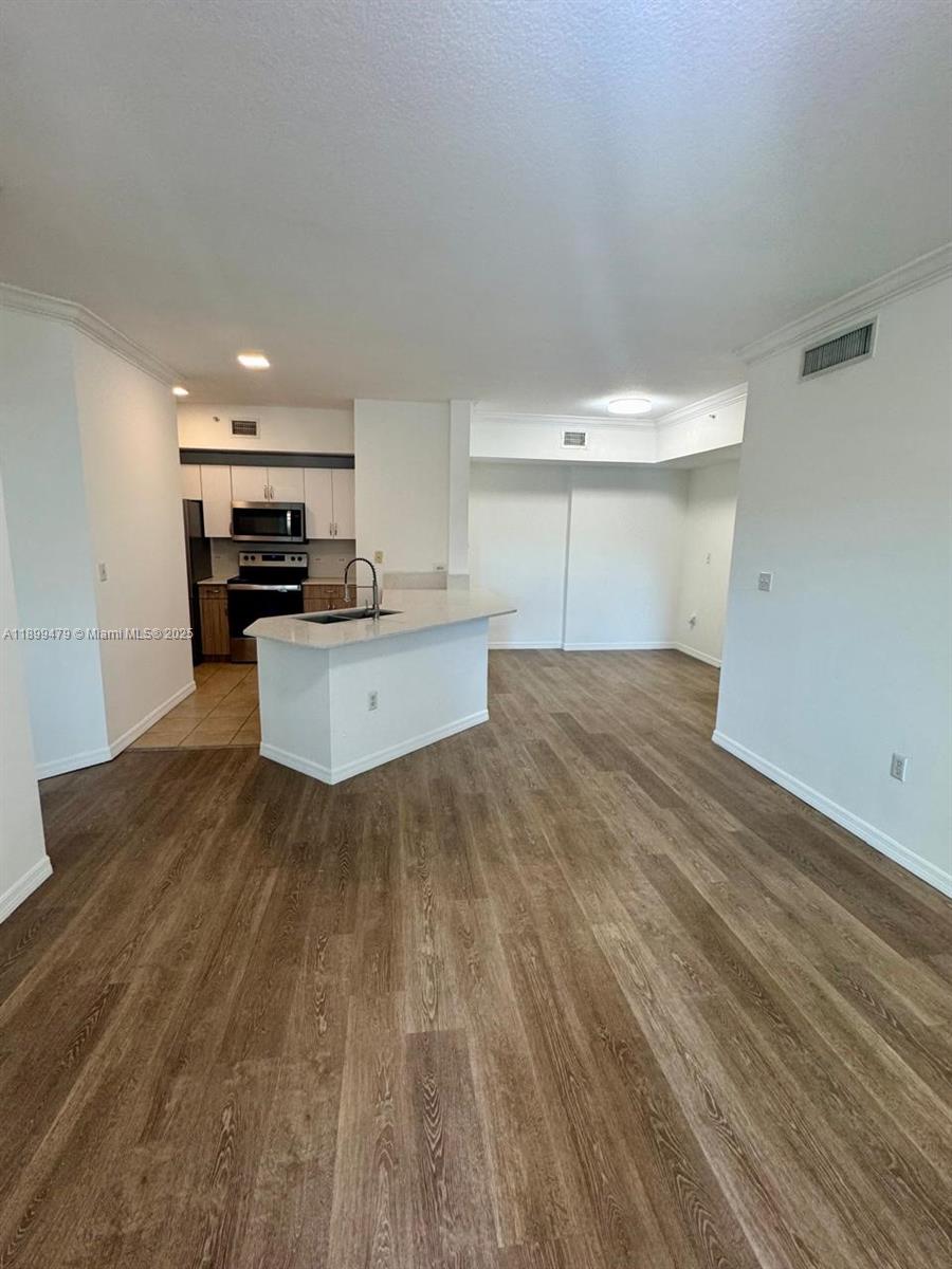 THE WAVERLY AT SURFSIDE B - Residential