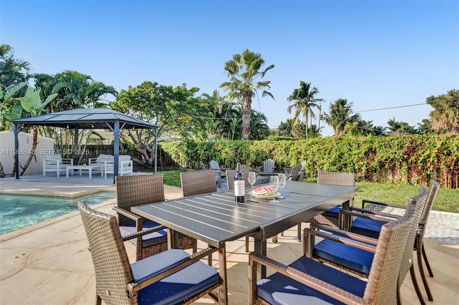 HILLSBORO ISLES - Residential