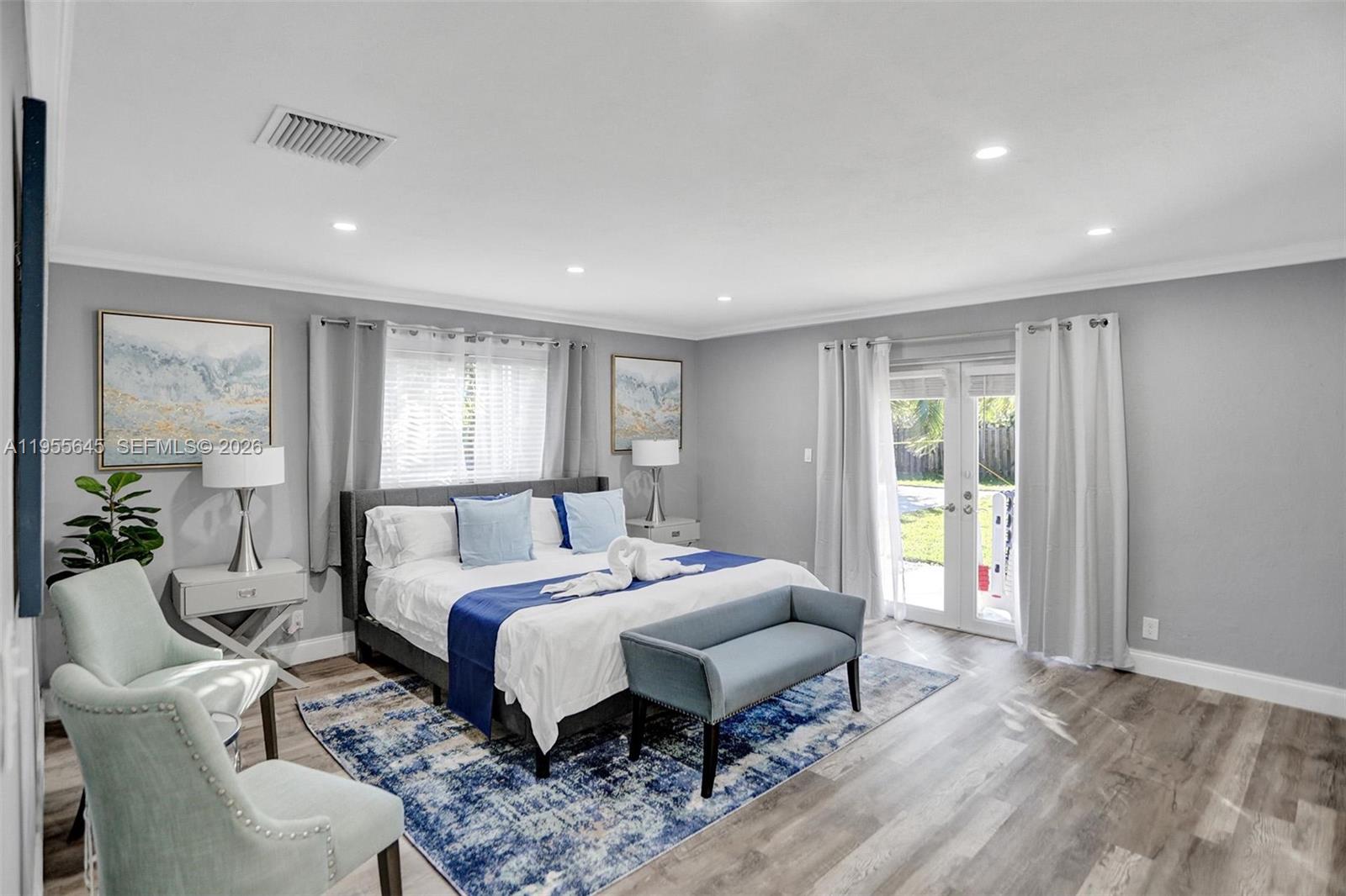 HILLSBORO ISLES - Residential