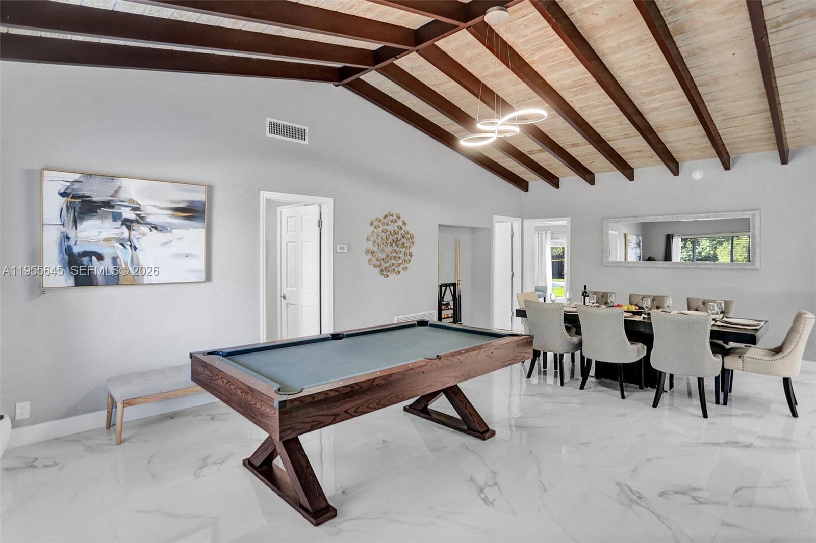 HILLSBORO ISLES - Residential