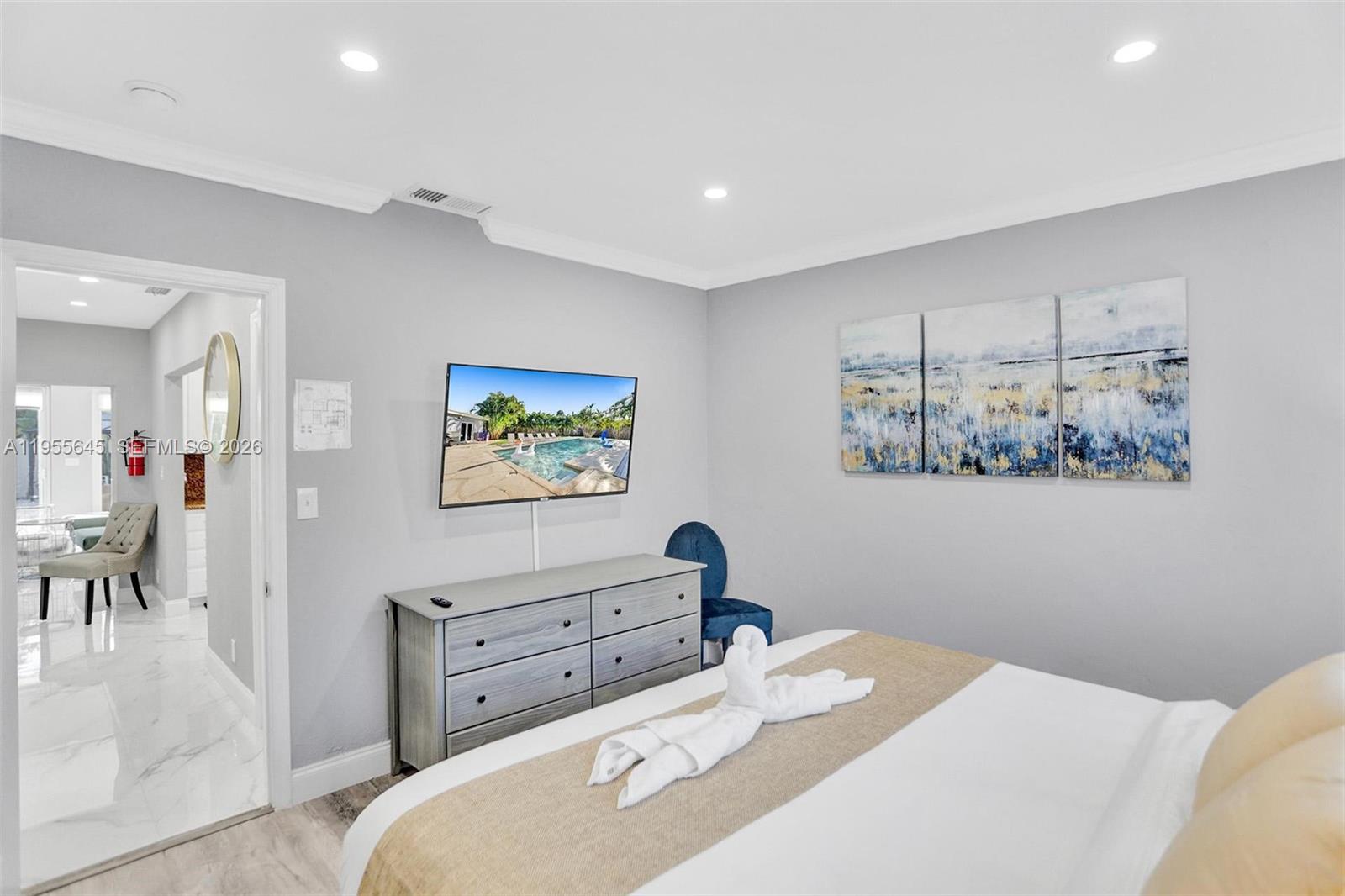 HILLSBORO ISLES - Residential