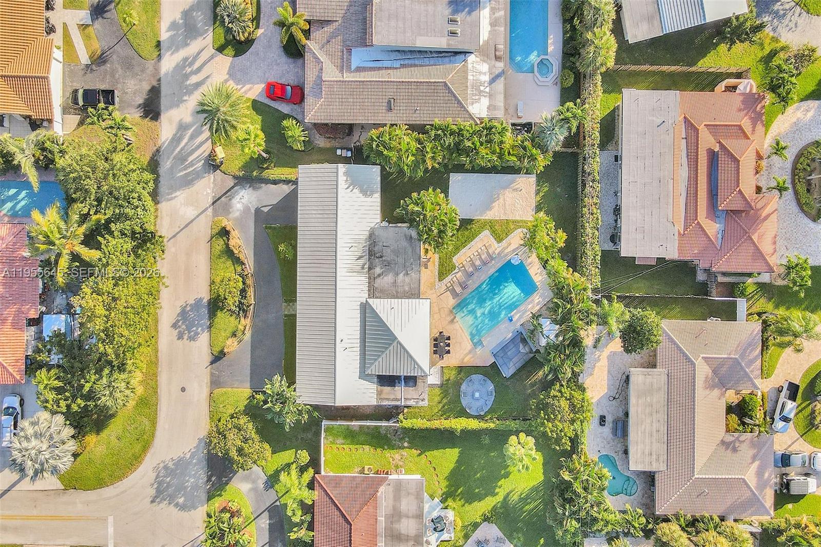 HILLSBORO ISLES - Residential