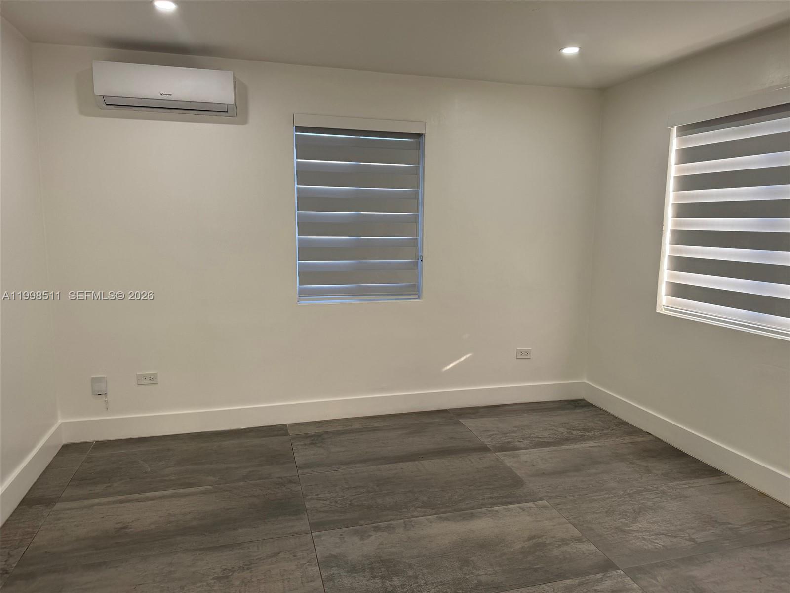 HIALEAH 13TH ADDN AMD PL - Residential Lease