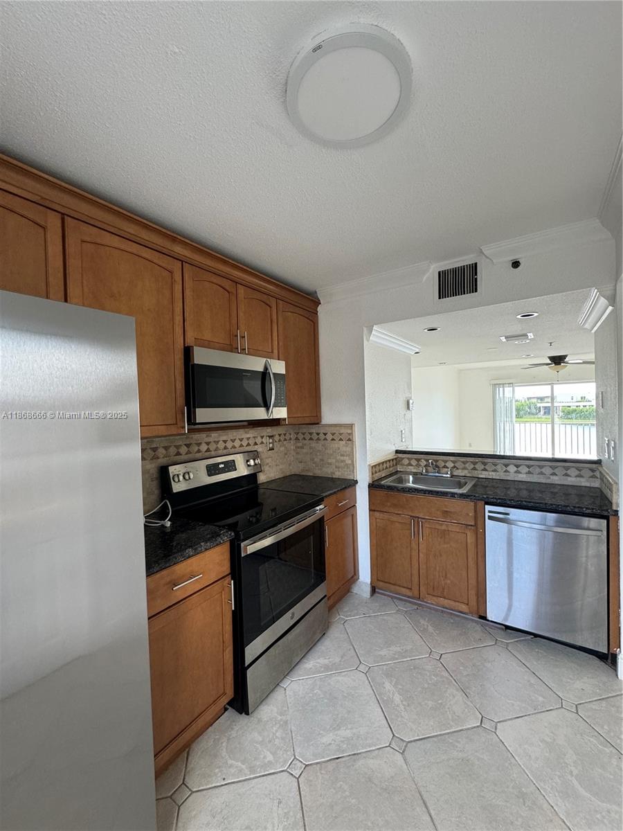 BONAVENTURE - Residential Lease