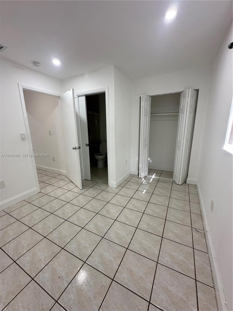 SUNRISE AT SUNSET VIEW CO - Residential Lease