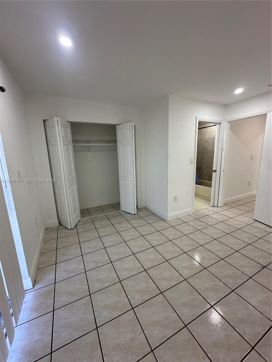 SUNRISE AT SUNSET VIEW CO - Residential Lease